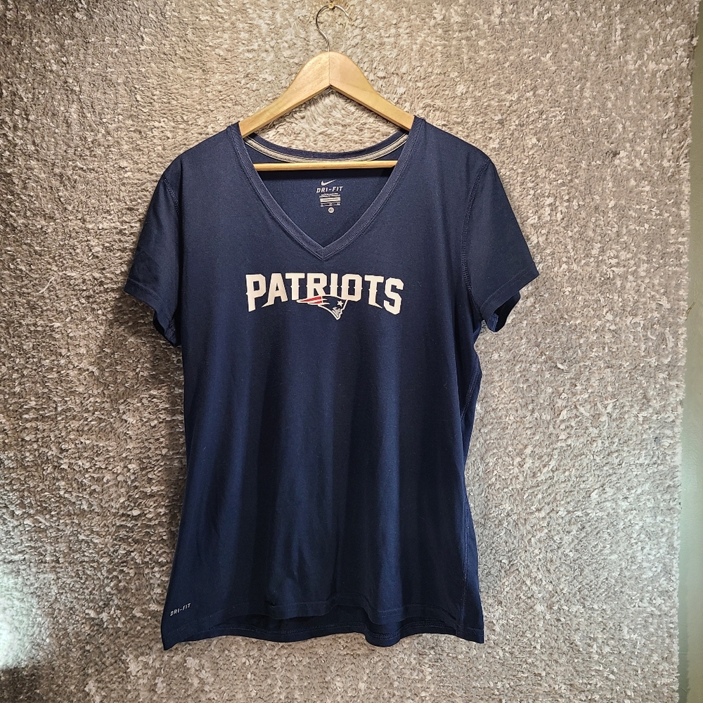 Nike Dri-fit New England‎ Patriots V-Neck Shirt Polyester Blue XL